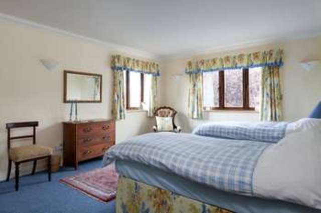  Image of 5 bedroom Detached house for sale in St. Catherines Road Hayling Island PO11 at Hayling Island Hampshire, PO11 0HE