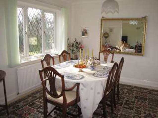  Image of 4 bedroom Detached house for sale in Sinah Lane Hayling Island PO11 at Hayling Island Hampshire, PO11 0HJ