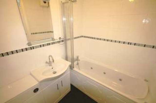  Image of 1 bedroom Flat to rent in Hayne Road Beckenham BR3 at Beckenham Kent Beckenham, BR3 4XD