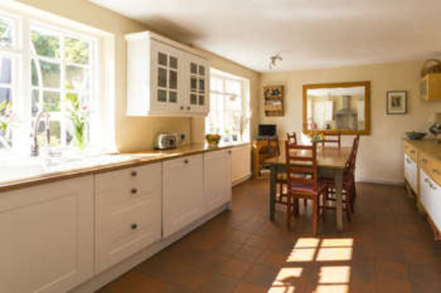  Image of 5 bedroom Semi-Detached house for sale in High Street Castle Donington Derby DE74 at Castle Donington Castle Donington Derbyshire, DE74 2PP