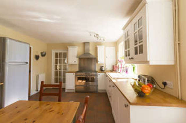  Image of 5 bedroom Semi-Detached house for sale in High Street Castle Donington Derby DE74 at Castle Donington Castle Donington Derbyshire, DE74 2PP