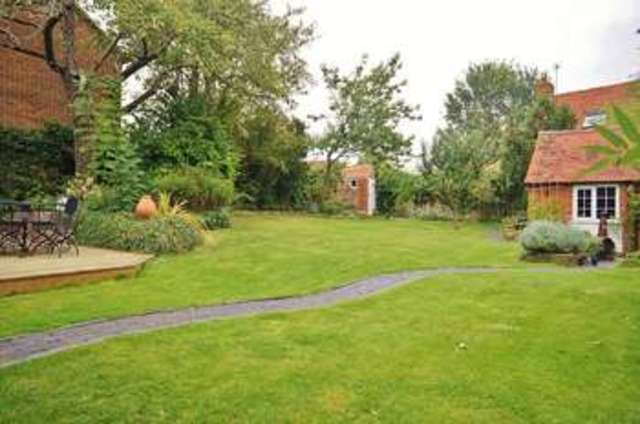  Image of 5 bedroom Detached house for sale in High Street Harwell Didcot OX11 at High Street  Harwell, OX11 0EX
