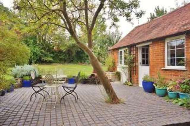  Image of 5 bedroom Detached house for sale in High Street Harwell Didcot OX11 at High Street  Harwell, OX11 0EX