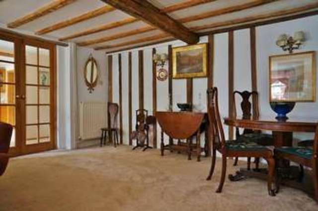  Image of 4 bedroom Detached house for sale in High Street Sutton Courtenay Abingdon OX14 at Sutton Courtenay  Abingdon, OX14 4AT