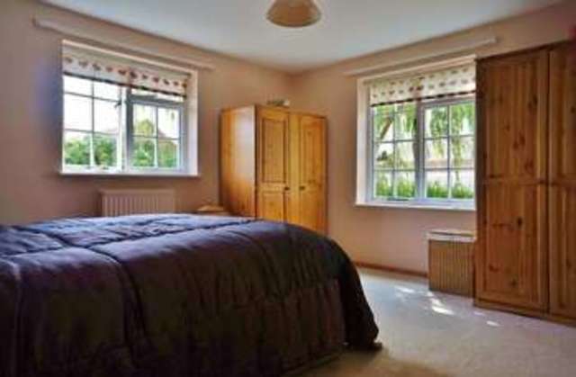  Image of 4 bedroom Detached house for sale in High Street Sutton Courtenay Abingdon OX14 at Sutton Courtenay  Abingdon, OX14 4AT