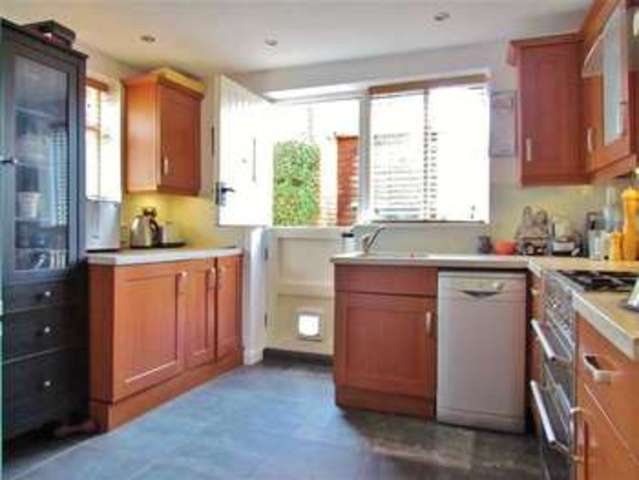  Image of 3 bedroom Terraced house for sale in High Street Sutton Courtenay Abingdon OX14 at Sutton Courtenay  Abingdon, OX14 4AP