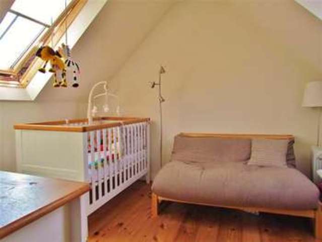  Image of 3 bedroom Terraced house for sale in High Street Sutton Courtenay Abingdon OX14 at Sutton Courtenay  Abingdon, OX14 4AP
