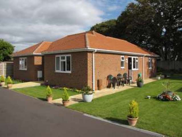  Image of 4 bedroom Detached house for sale in Solent Road Fareham PO14 at Hill Head Fareham Hampshire, PO14 3LD