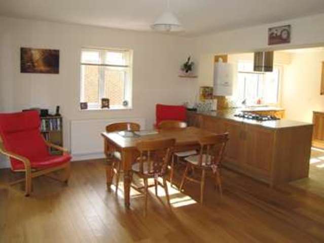  Image of 4 bedroom Detached house for sale in Solent Road Fareham PO14 at Hill Head Fareham Hampshire, PO14 3LD