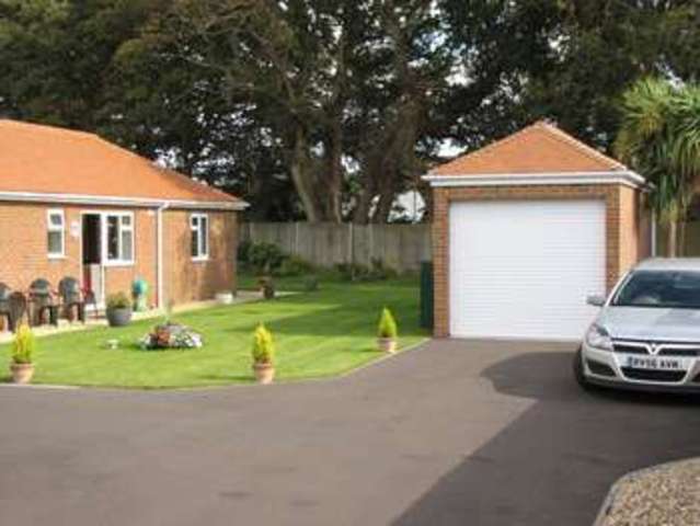  Image of 4 bedroom Detached house for sale in Solent Road Fareham PO14 at Hill Head Fareham Hampshire, PO14 3LD
