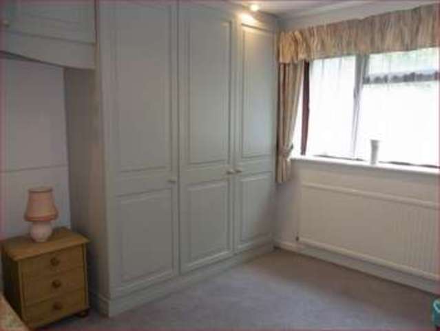  Image of 5 bedroom Semi-Detached house for sale in Hillary Rise High Barnet Barnet EN5 at Hillary Rise  Barnet, EN5 5AZ