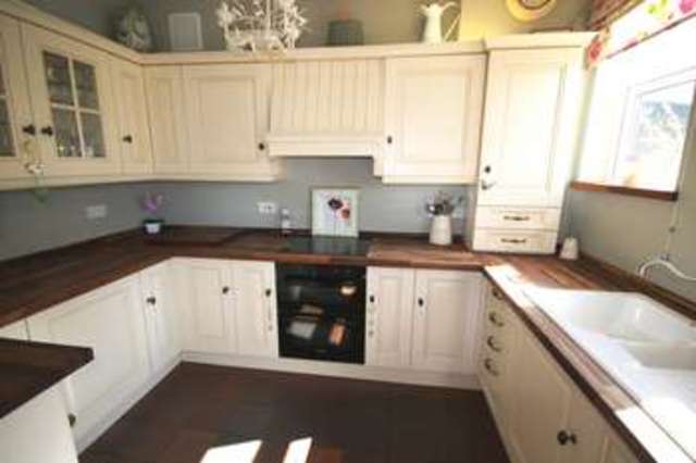  Image of 3 bedroom Town House for sale in Hillside Castle Donington Derby DE74 at Castle Donington Derbyshire, DE74 2NH