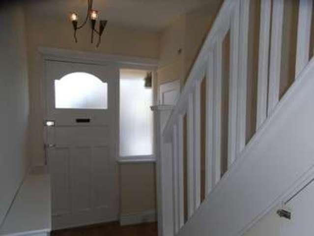  Image of 4 bedroom Property for sale in Hillside Gardens Barnet EN5 at Hillside Gardens  Barnet, EN5 2NL