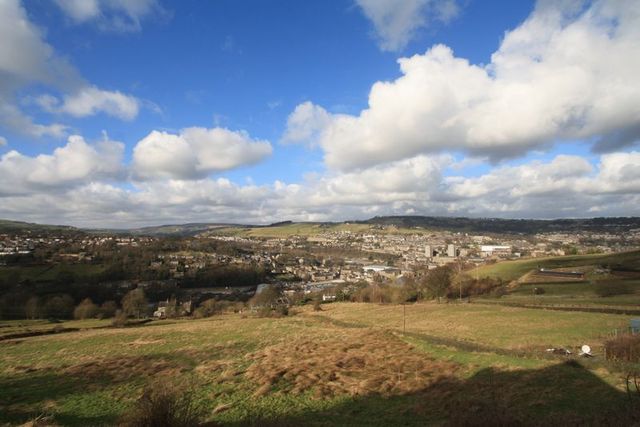  Image of 4 bedroom Detached house for sale in West Bottom Norland Sowerby Bridge HX6 at Hob Lane  Norland, HX6 3QL