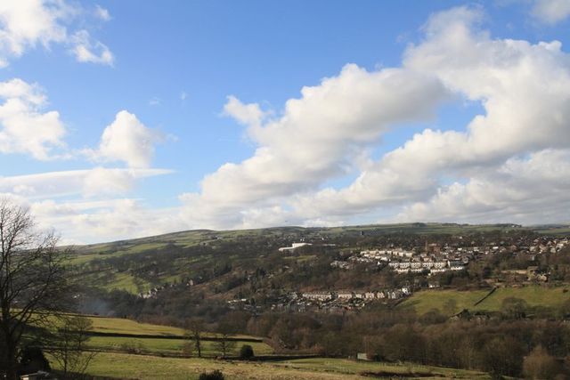  Image of 4 bedroom Detached house for sale in West Bottom Norland Sowerby Bridge HX6 at Hob Lane  Norland, HX6 3QL