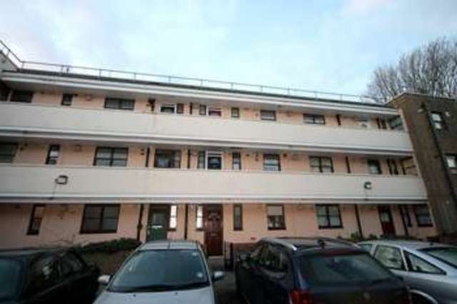  Image of 1 bedroom Flat for sale in Beckenham Hill Road London SE6 at Beckenham Hill Road Catford Bellingham, SE6 3PP