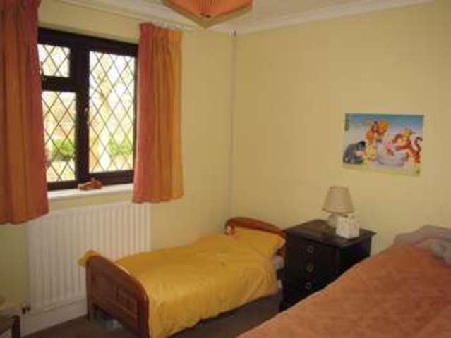  Image of 4 bedroom Detached house for sale in Oaks Coppice Waterlooville PO8 at Horndean Waterlooville Hampshire, PO8 9QR