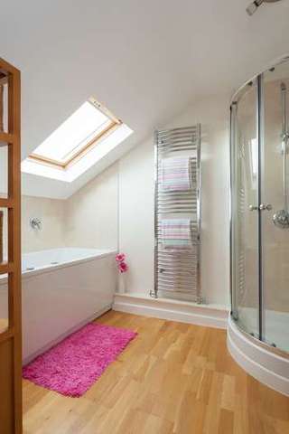  Image of 5 bedroom Detached house for sale in Five Heads Road Catherington Waterlooville PO8 at Horndean Waterlooville Hampshire, PO8 9NZ