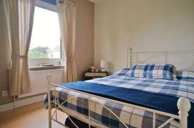  Image of 4 bedroom Semi-Detached house for sale in Howard Cornish Road Marcham Abingdon OX13 at Marcham  Abingdon, OX13 6PW