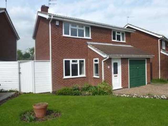  Image of 4 bedroom Detached house for sale in Huntingdon Drive Castle Donington Derby DE74 at Castle Donington Castle Donington Derbyshire, DE74 2SR
