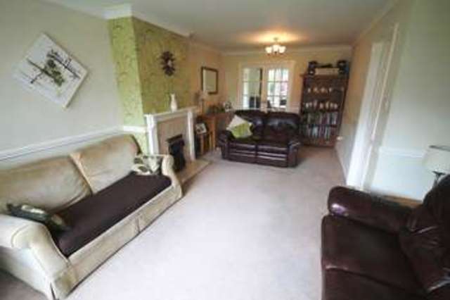  Image of 4 bedroom Detached house for sale in Huntingdon Drive Castle Donington Derby DE74 at Castle Donington Castle Donington Derbyshire, DE74 2SR