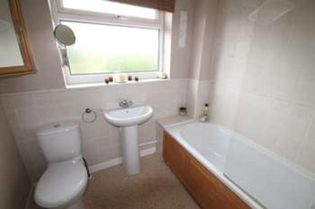  Image of 4 bedroom Detached house for sale in Huntingdon Drive Castle Donington Derby DE74 at Castle Donington Castle Donington Derbyshire, DE74 2SR