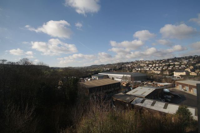  Image of 2 bedroom Flat for sale in Ingwood Parade Greetland Halifax HX4 at Ingwood Parade  Halifax, HX4 8DE