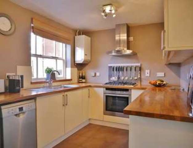  Image of 3 bedroom End of Terrace for sale in Inkerman Close Abingdon OX14 at Abingdon, OX14 1NH