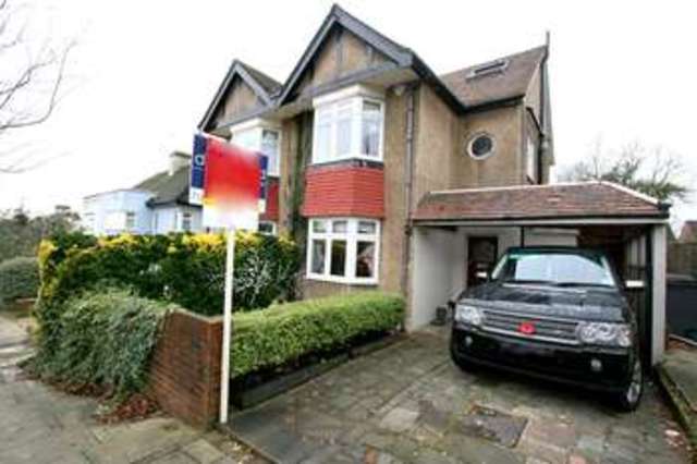  Image of 3 bedroom Semi-Detached house for sale in Kenerne Drive Barnet EN5 at Kenerne Drive Barnet Barnet, EN5 2NW