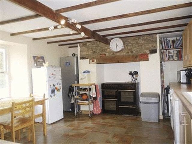  Image of 4 bedroom Detached house to rent in Kilgetty SA68 at Kilgetty, SA68 0SE