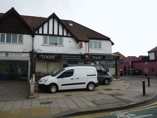  Image of Property to rent in Kingston Road New Malden KT3 at Kingston Road  New Malden, KT3 3RJ