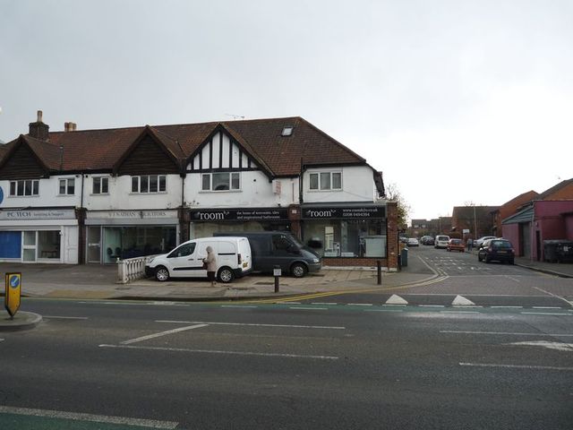  Image of Property to rent in Kingston Road New Malden KT3 at Kingston Road  New Malden, KT3 3RJ
