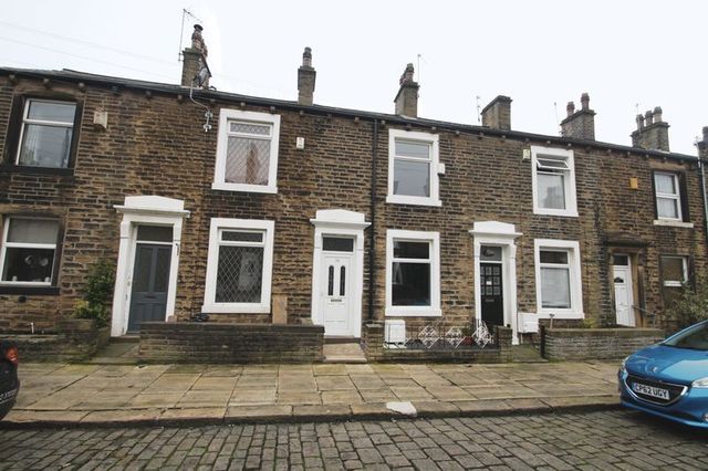  Image of 2 bedroom Terraced house for sale in Kliffen Place Halifax HX3 at Kliffen Place  Halifax, HX3 0AL