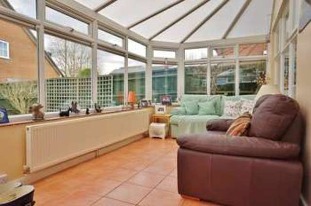  Image of 4 bedroom Detached house for sale in Knapp Close Abingdon OX14 at Abingdon, OX14 1SL