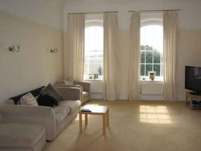 Image of 3 bedroom Flat for sale in Kingswood Place Boundary Walk Knowle Fareham PO17 at Knowle Village Fareham Hampshire, PO17 5FQ