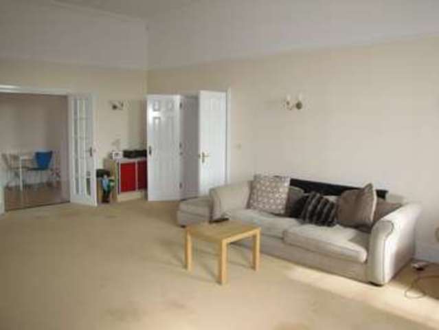  Image of 3 bedroom Flat for sale in Kingswood Place Boundary Walk Knowle Fareham PO17 at Knowle Village Fareham Hampshire, PO17 5FQ