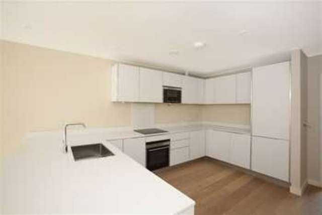  Image of 4 bedroom Detached house for sale in Landells Road London SE22 at East Dulwich, SE22 9PP