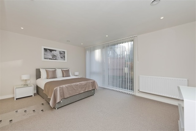  Image of 4 bedroom Detached house for sale in Landells Road London SE22 at East Dulwich, SE22 9PP