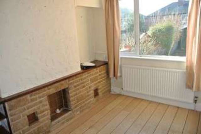  Image of 3 bedroom Semi-Detached house for sale in Linden Grove Stapleford Nottingham NG9 at Linden Grove  Stapleford, NG9 7GQ
