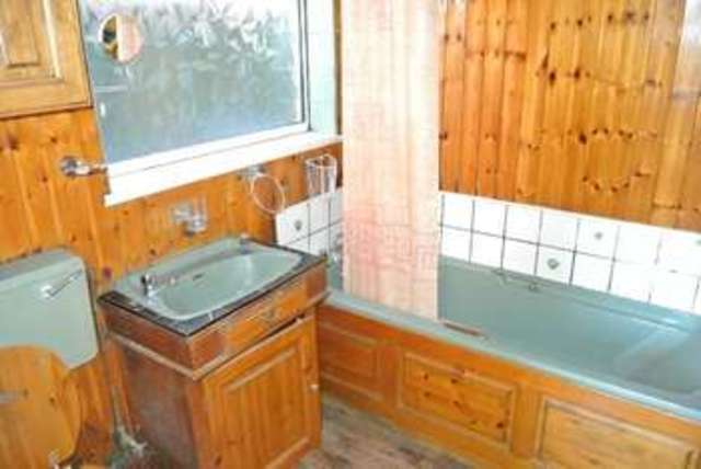  Image of 3 bedroom Semi-Detached house for sale in Linden Grove Stapleford Nottingham NG9 at Linden Grove  Stapleford, NG9 7GQ