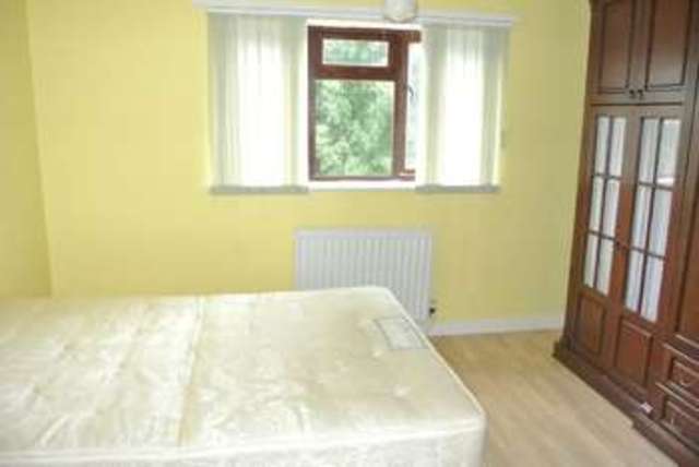  Image of 2 bedroom Semi-Detached house for sale in Linden Grove Stapleford Nottingham NG9 at Linden Grove  Stapleford, NG9 7GQ