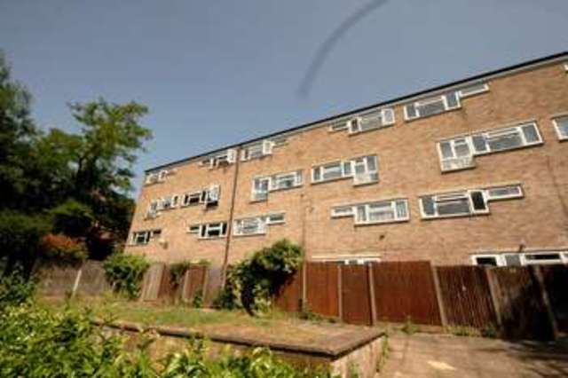  Image of 2 bedroom Maisonette for sale in Littlestone Close Beckenham BR3 at Beckenham Kent, BR3 1UE