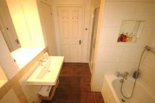  Image of 2 bedroom Maisonette for sale in Littlestone Close Beckenham BR3 at Beckenham Kent, BR3 1UE