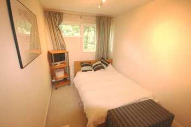  Image of 2 bedroom Maisonette for sale in Littlestone Close Beckenham BR3 at Beckenham Kent, BR3 1UE
