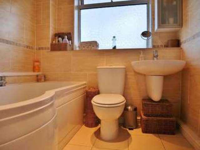  Image of 3 bedroom Terraced house for sale in Maberley Close Abingdon OX14 at Abingdon, OX14 5PZ