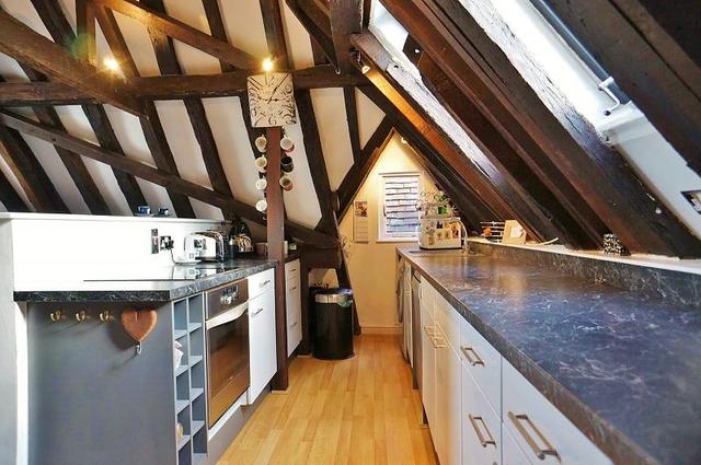  Image of 2 bedroom Apartment for sale in Market Place Abingdon OX14 at Abingdon, OX14 3HG