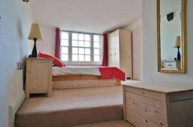  Image of 2 bedroom Apartment for sale in Market Place Abingdon OX14 at Abingdon, OX14 3HG