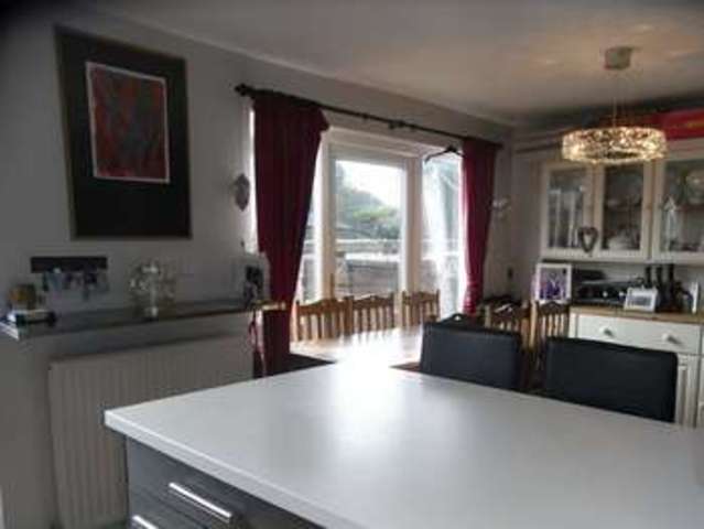  Image of 3 bedroom Property for sale in Mays Lane Barnet EN5 at Mays Lane  Barnet, EN5 2DY