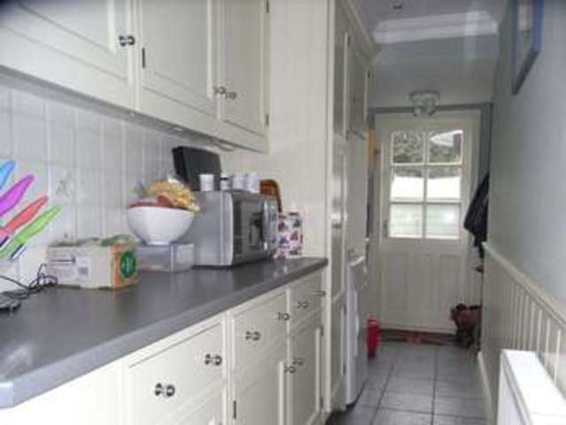  Image of 3 bedroom Terraced house for sale in Mays Lane Barnet EN5 at Mays Lane  Barnet, EN5 2LY