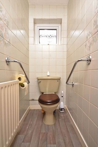  Image of 2 bedroom Bungalow to rent in Mill Dam Close Burscough Ormskirk L40 at Mill Dam Close Burscough Burscough, L40 7UD